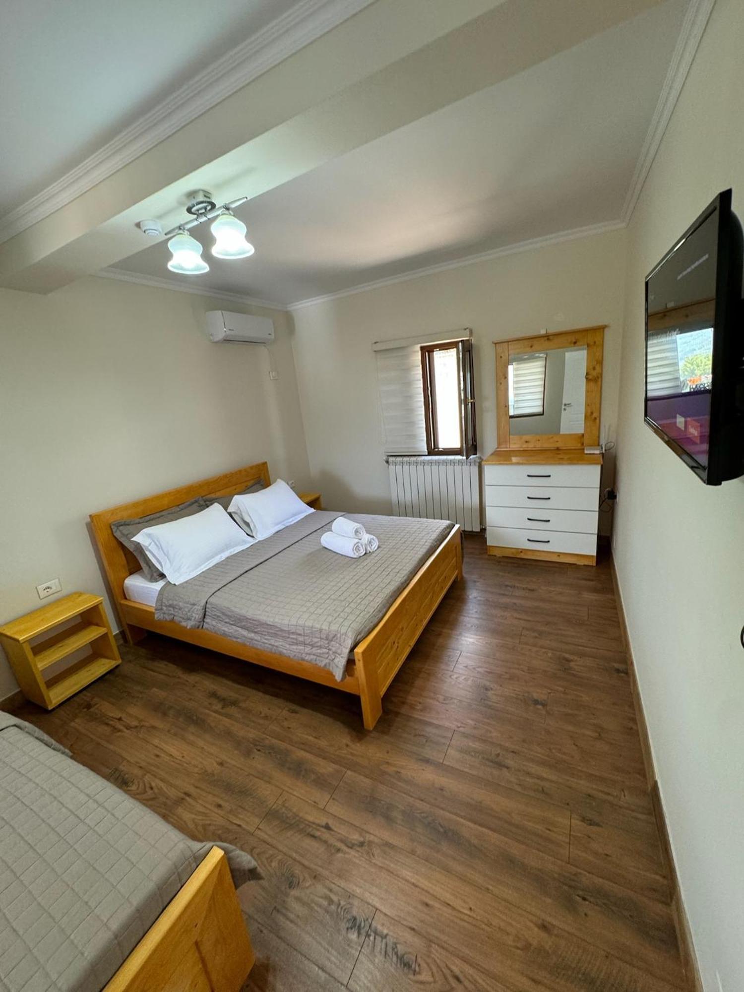 Villa Sana Rooms Permet Exterior photo