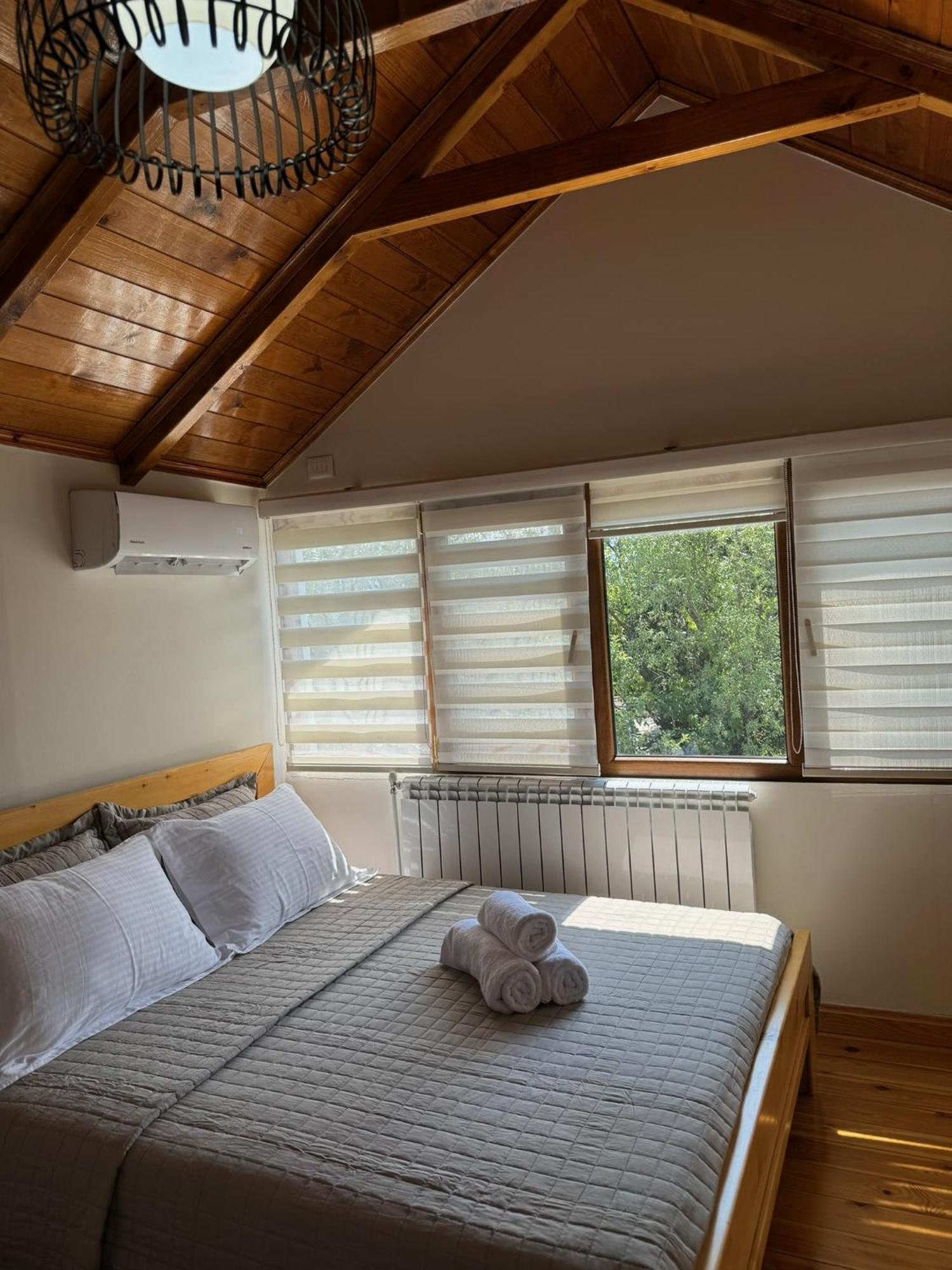 Villa Sana Rooms Permet Exterior photo