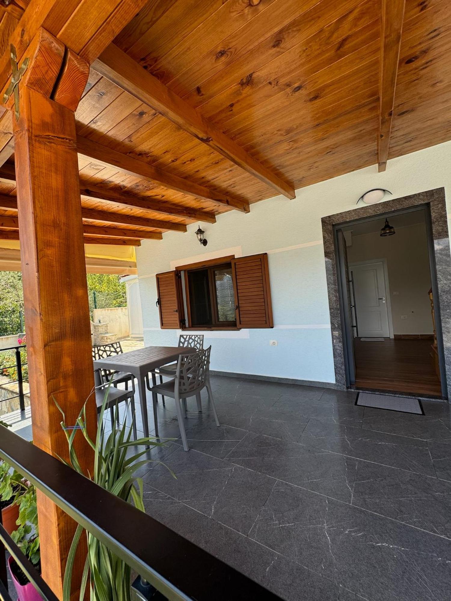 Villa Sana Rooms Permet Exterior photo